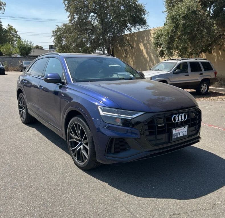 2019 AUDI Q8