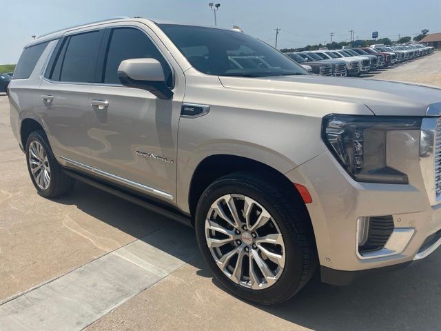 2024 GMC Yukon