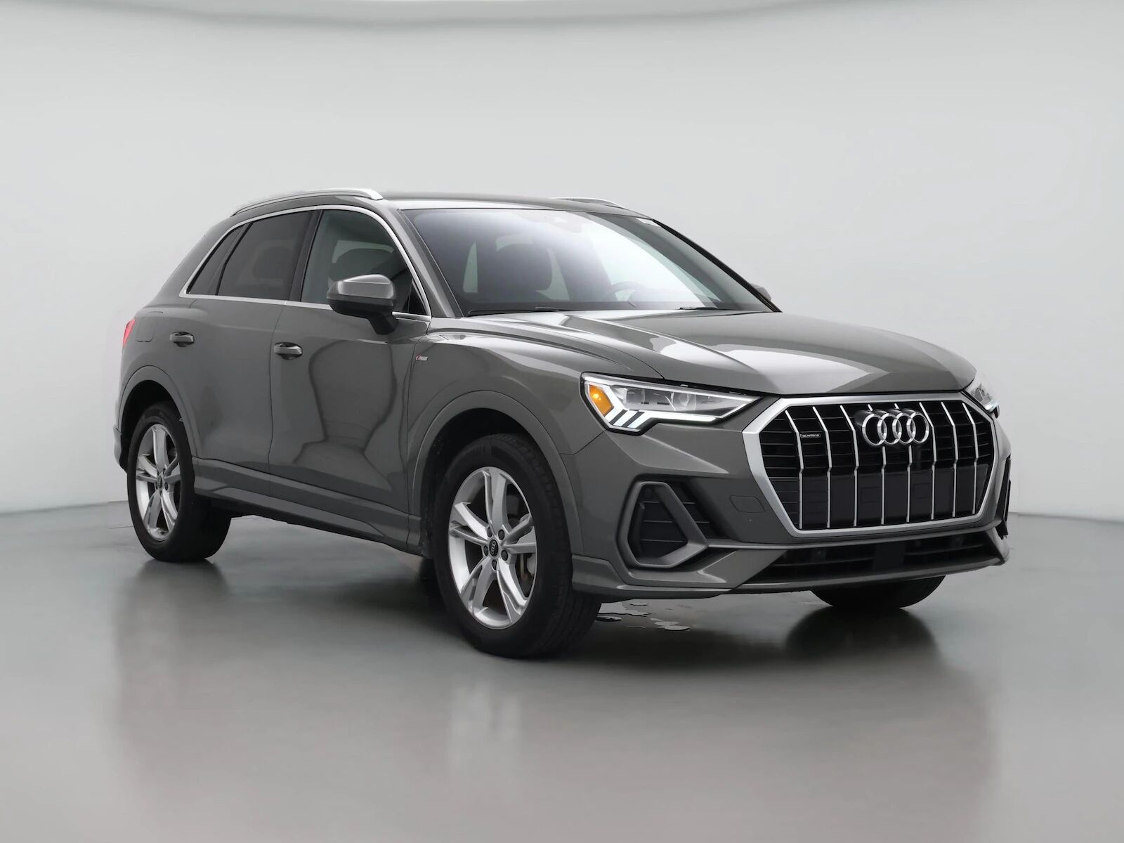 2022 AUDI Q3