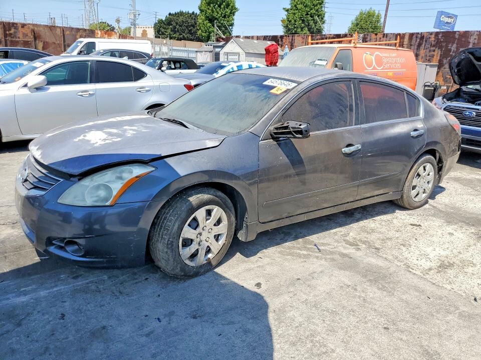 2010 NISSAN Altima