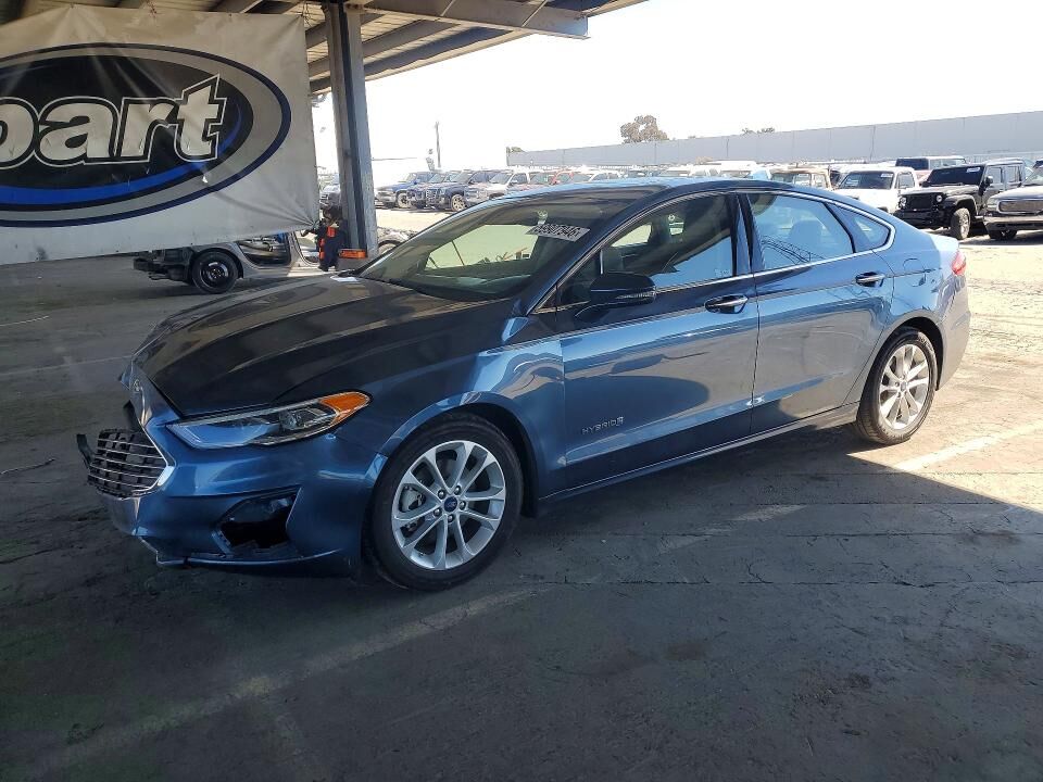 2019 FORD Fusion
