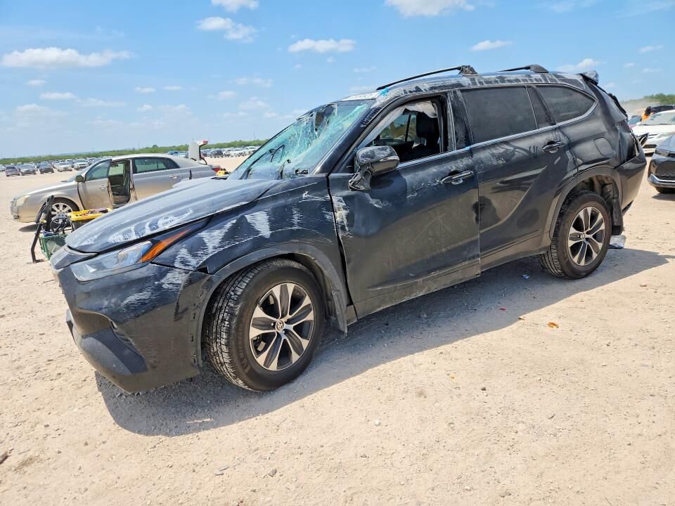 2020 TOYOTA Highlander