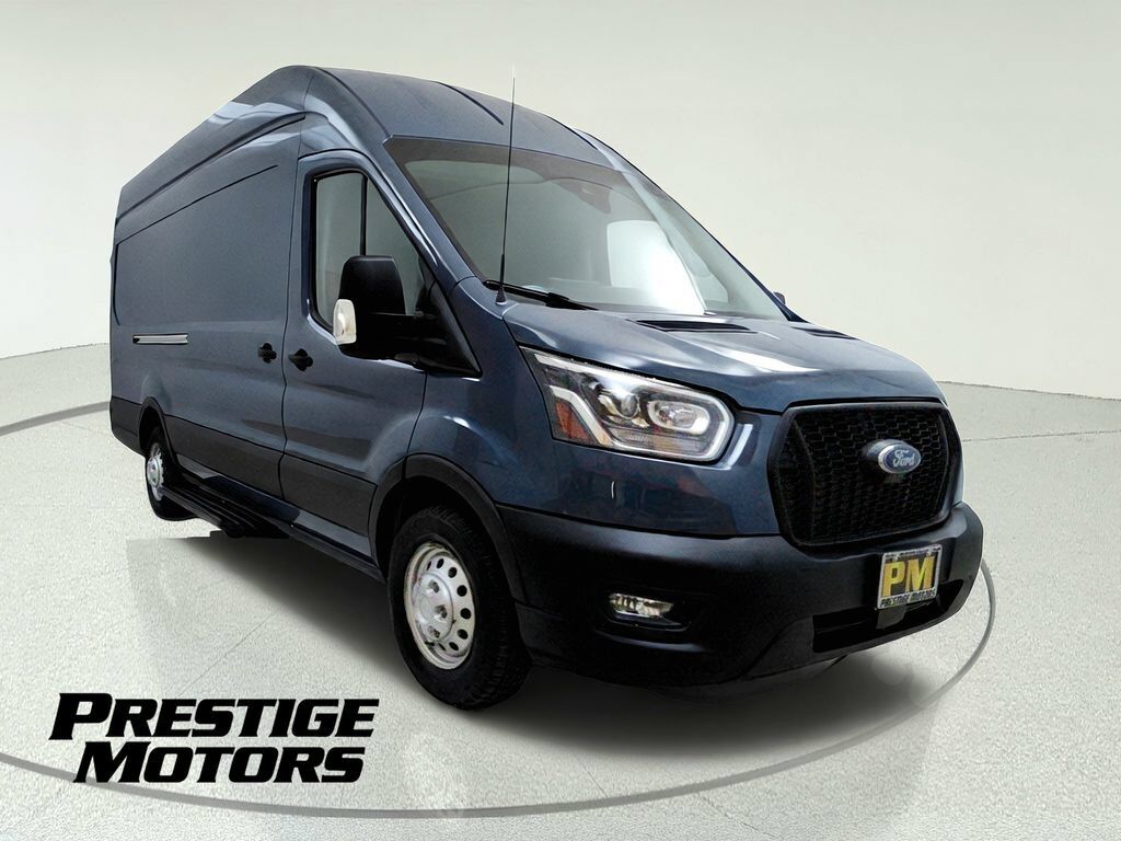 2022 FORD Transit