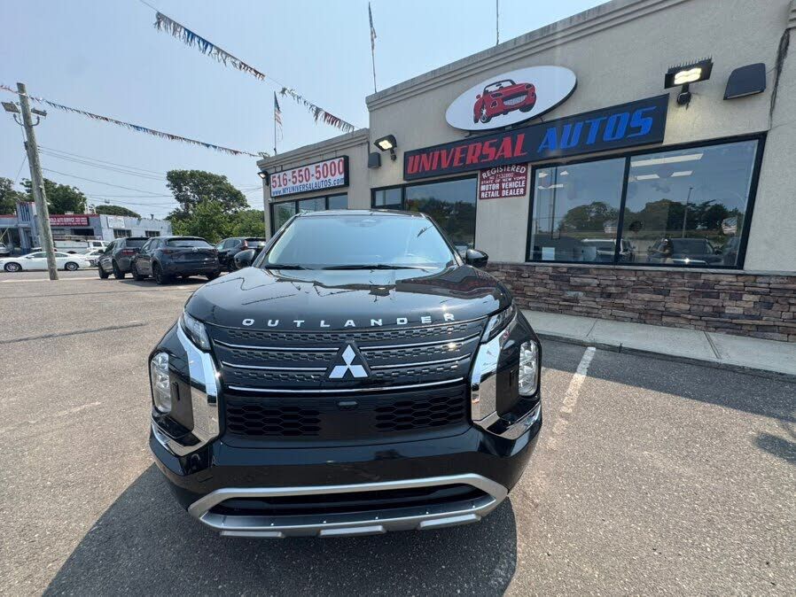 2024 MITSUBISHI Outlander