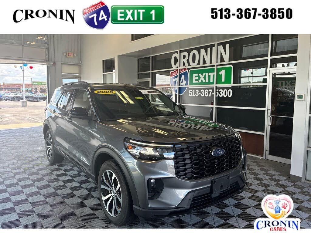2025 FORD Explorer