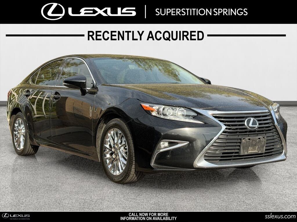 2016 LEXUS ES