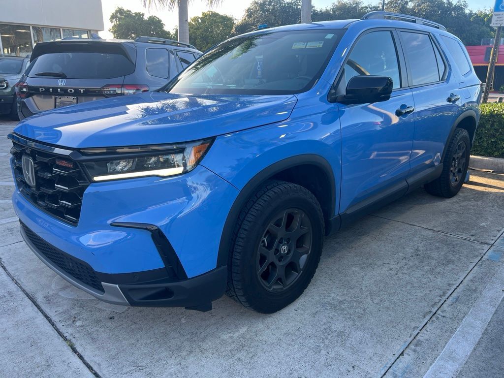2025 HONDA Pilot