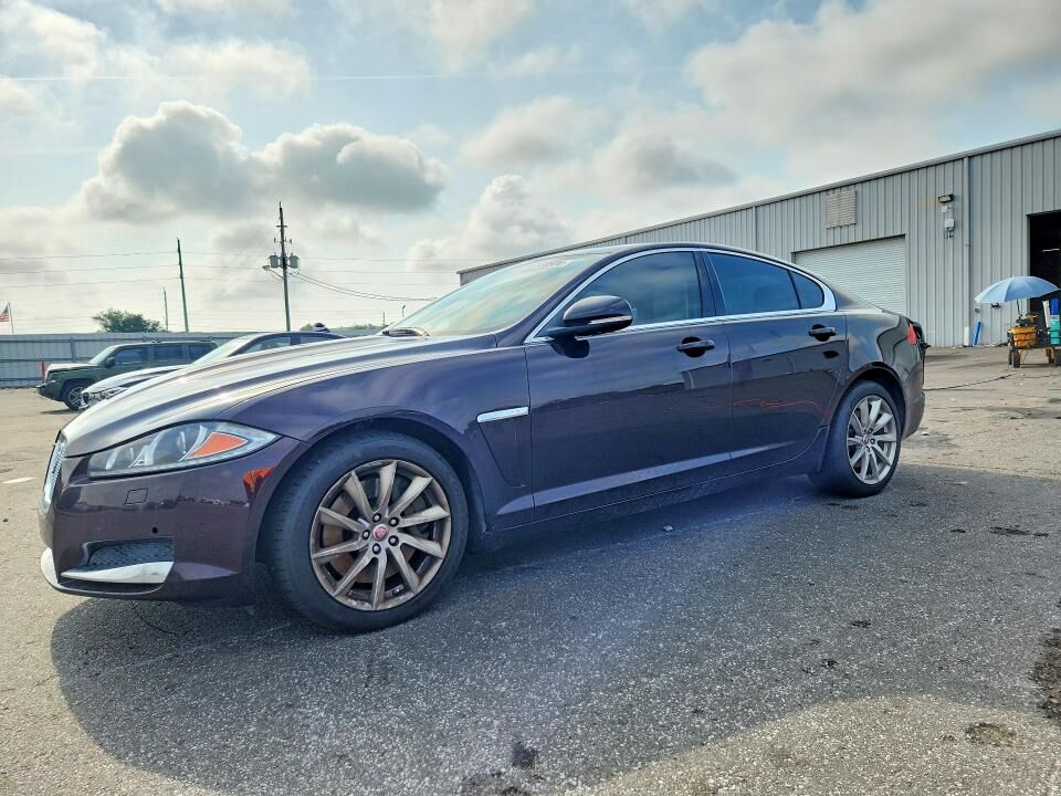 2015 JAGUAR XF