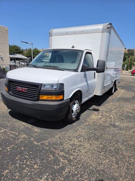 2021 GMC Savana