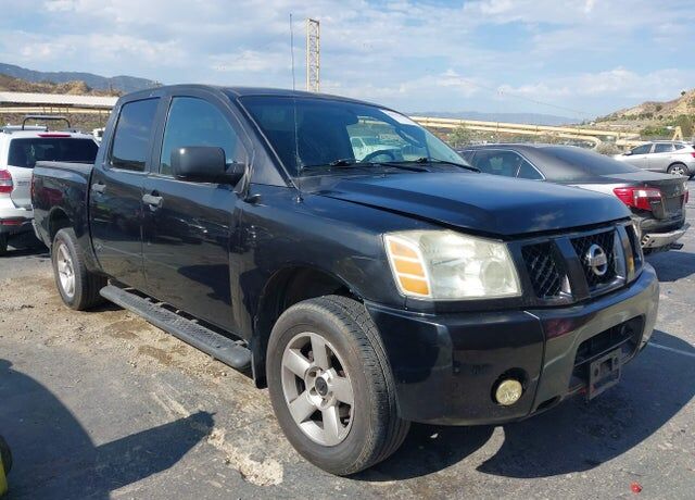 2004 NISSAN Titan