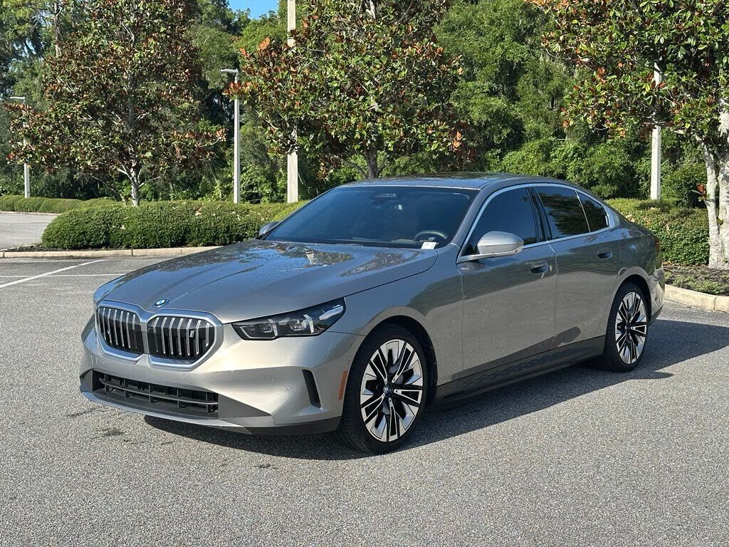 2025 BMW i5