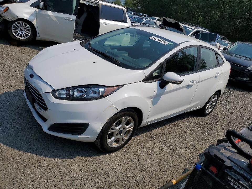 2015 FORD Fiesta