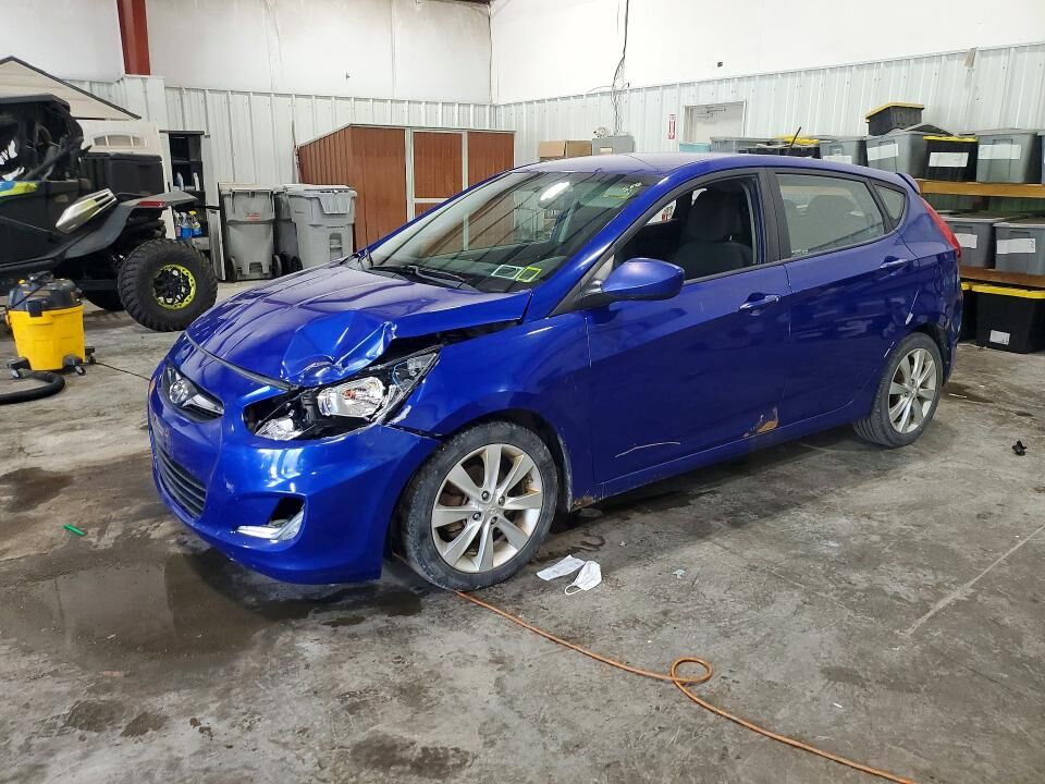2012 HYUNDAI Accent