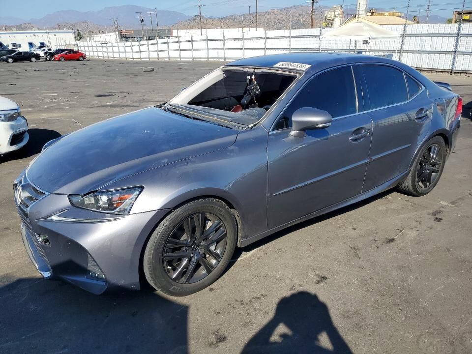 2020 LEXUS IS