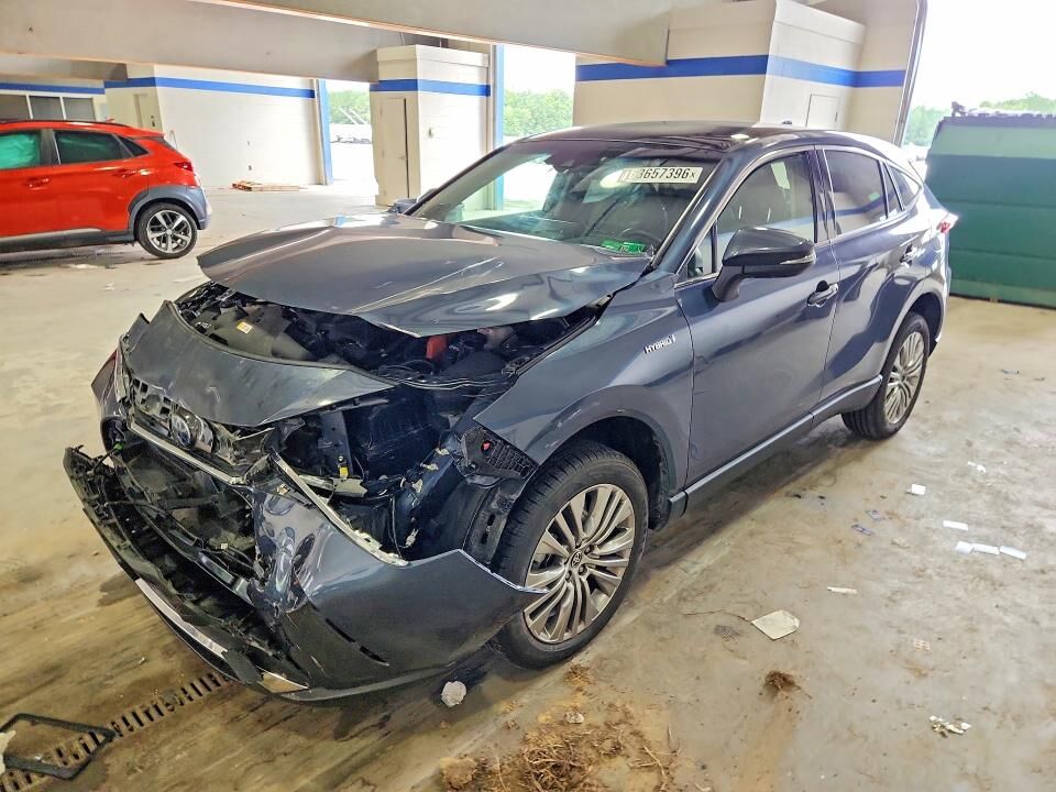 2021 TOYOTA Venza