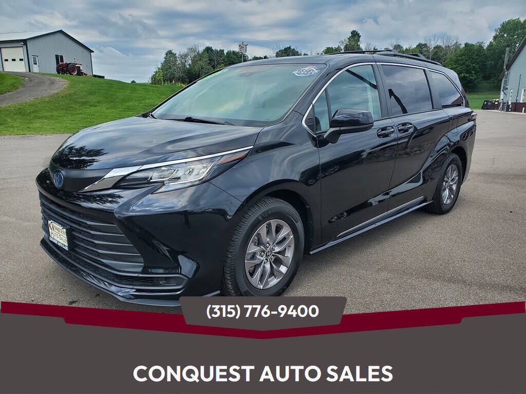 2023 TOYOTA Sienna