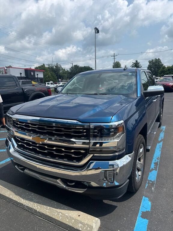 2017 CHEVROLET Silverado
