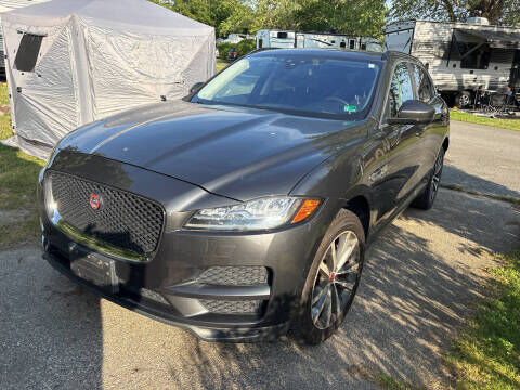 2017 JAGUAR F-Pace