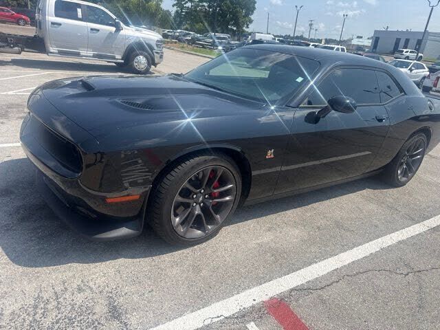2022 DODGE Challenger
