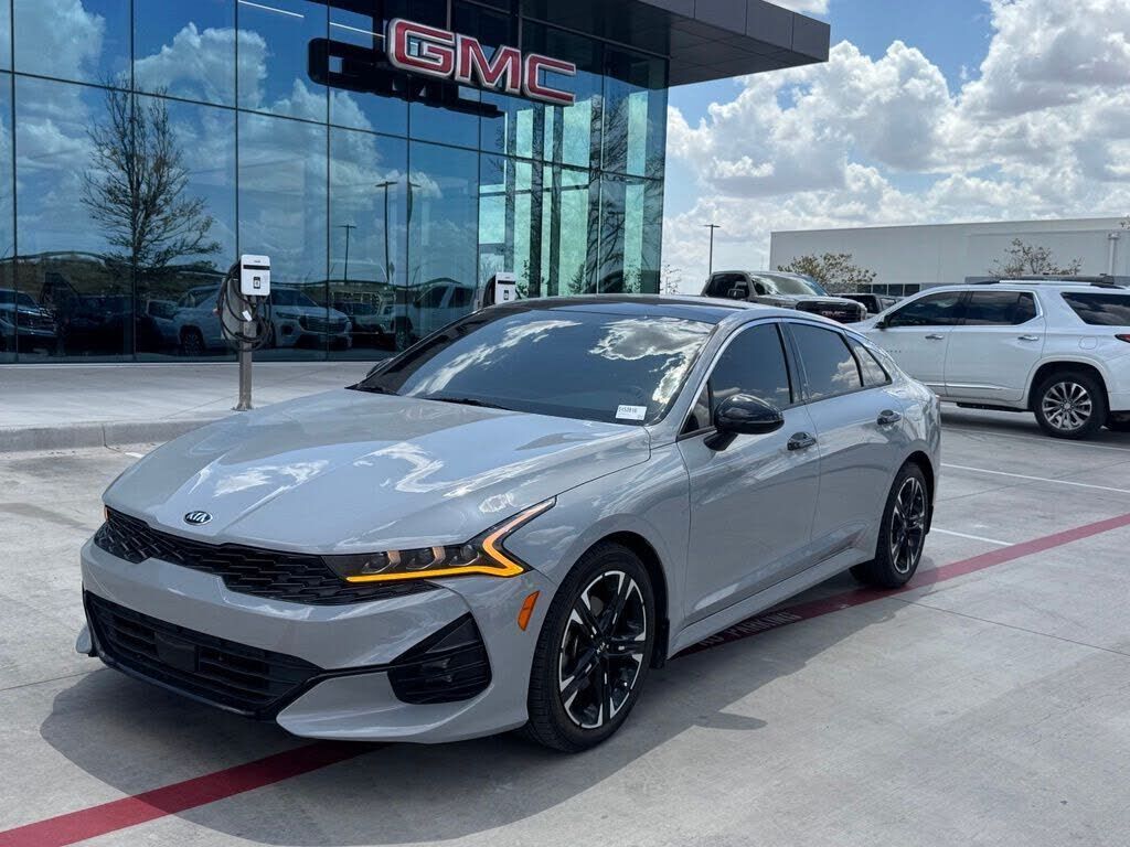 2021 KIA K5