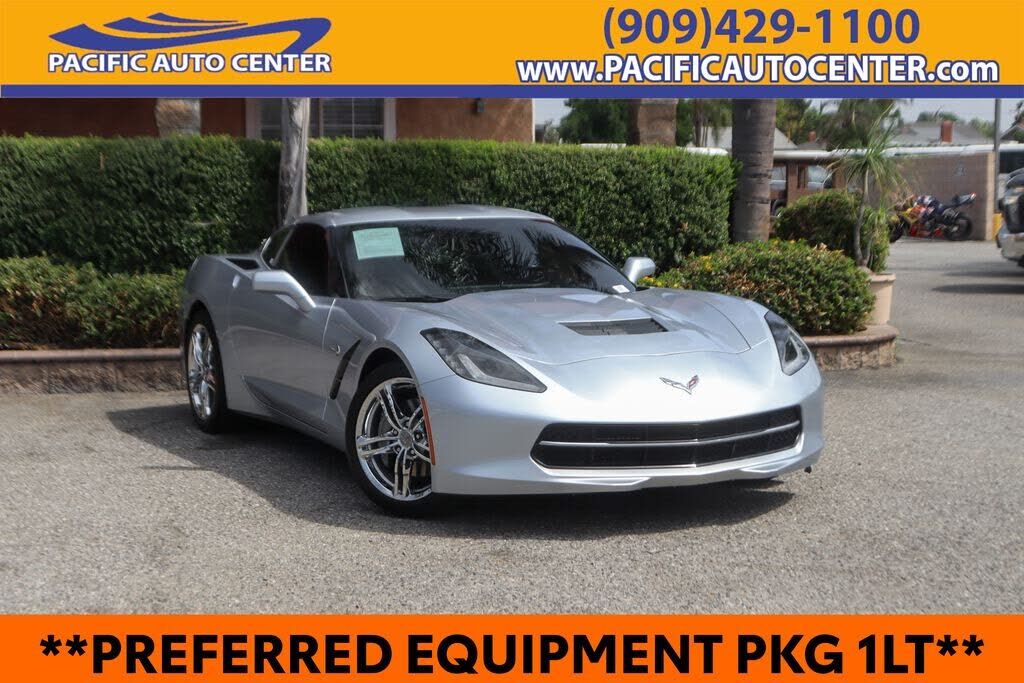 2017 CHEVROLET Corvette