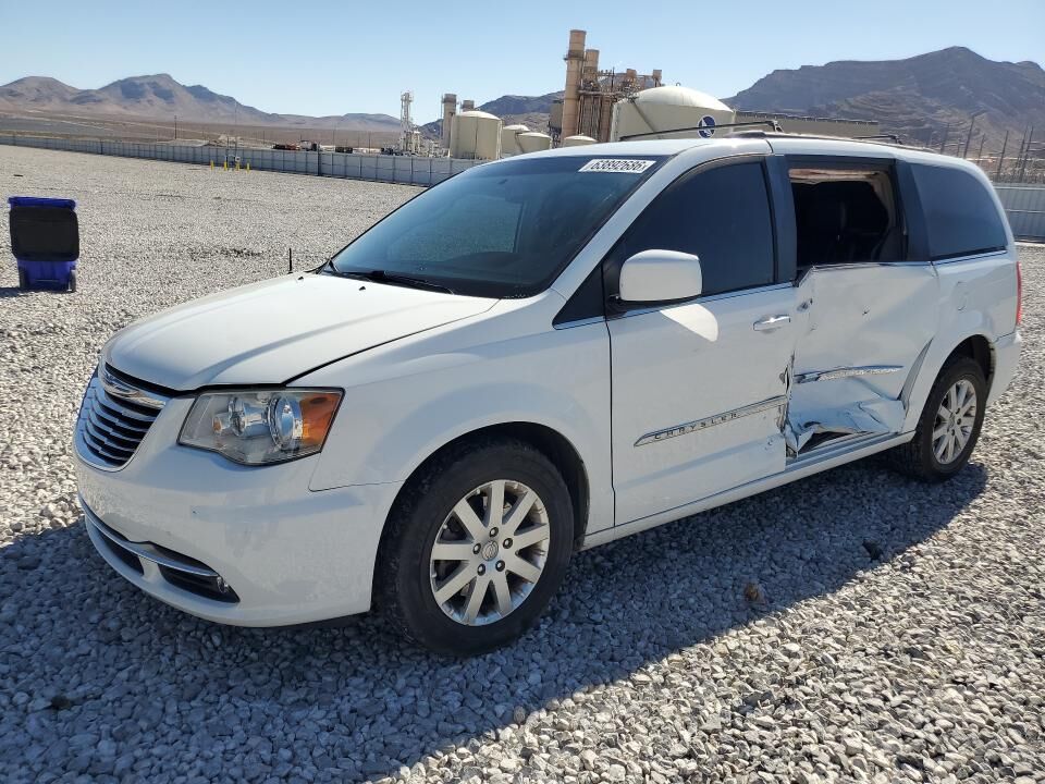 2014 CHRYSLER Town and Country