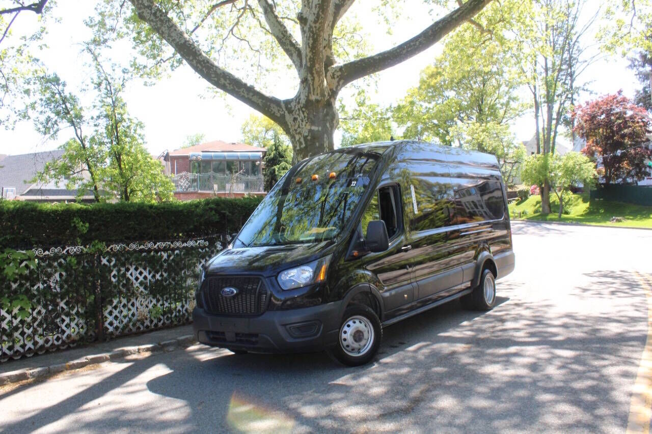 2023 FORD Transit