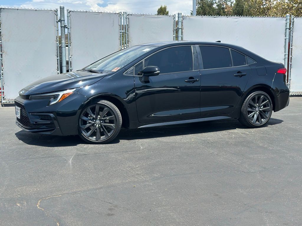 2024 TOYOTA Corolla