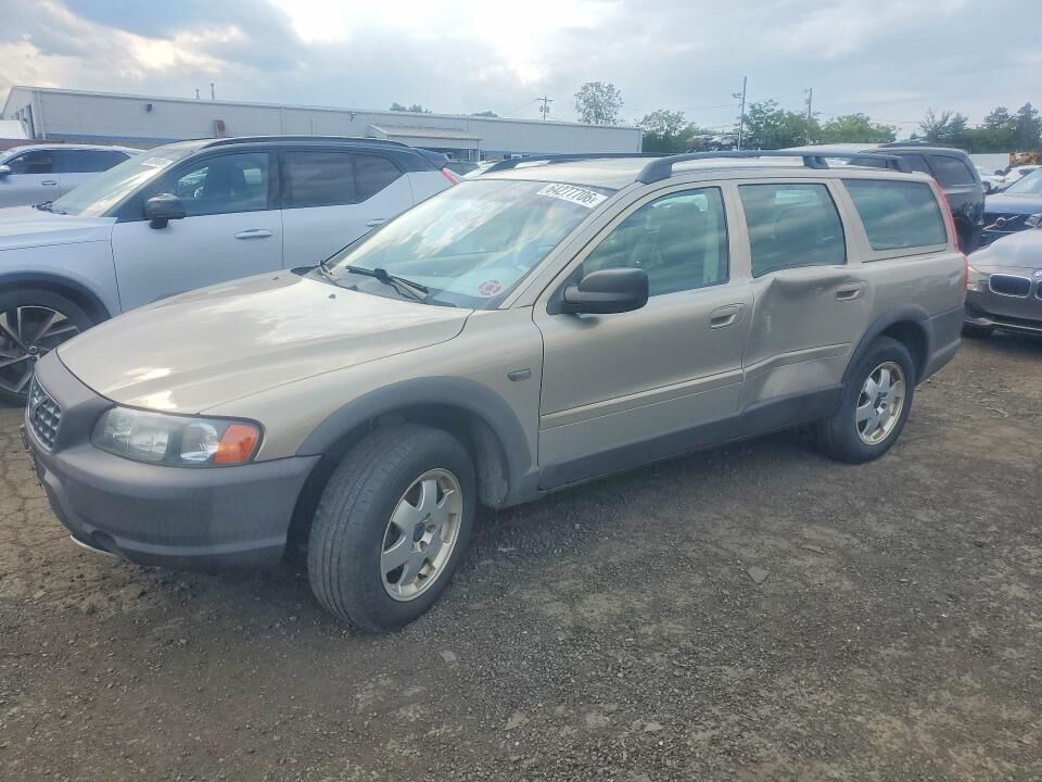 2001 VOLVO V70