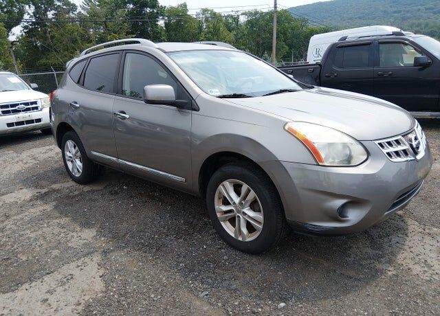 2012 NISSAN Rogue