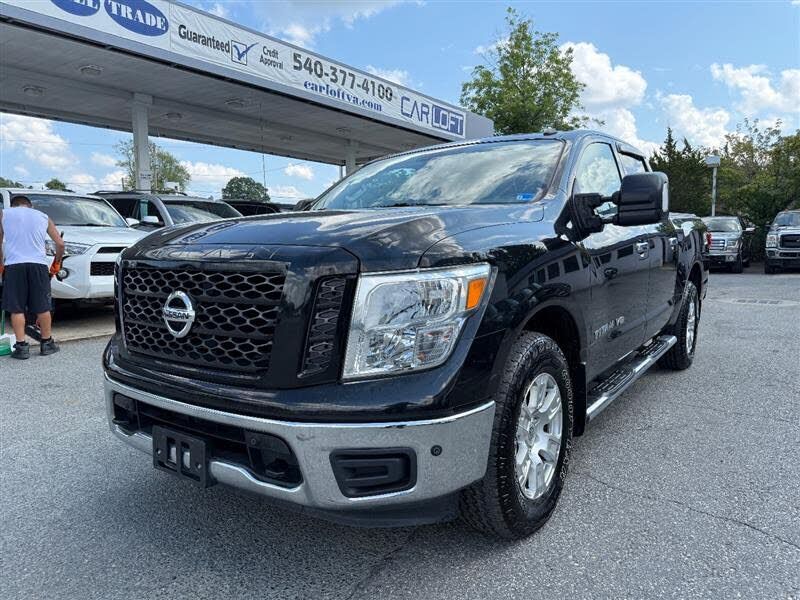 2019 NISSAN Titan