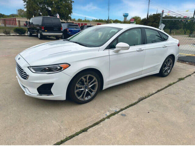 2020 FORD Fusion