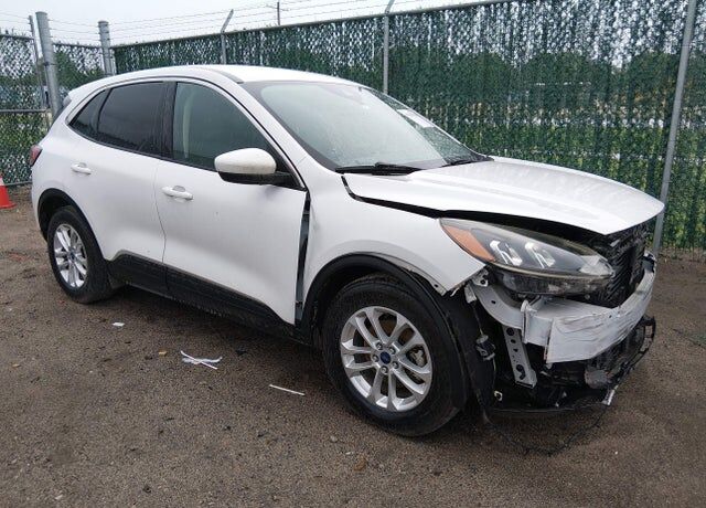 2020 FORD Escape