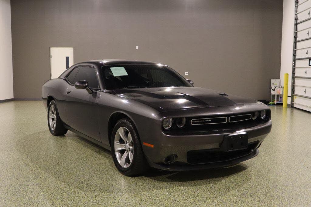 2016 DODGE Challenger