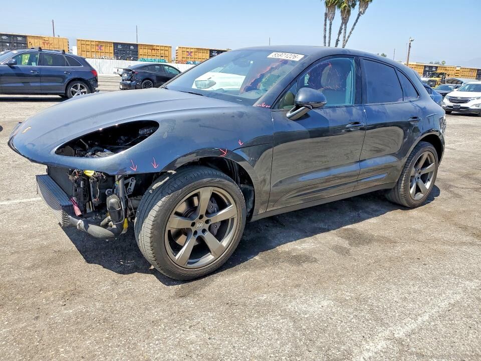2023 PORSCHE Macan
