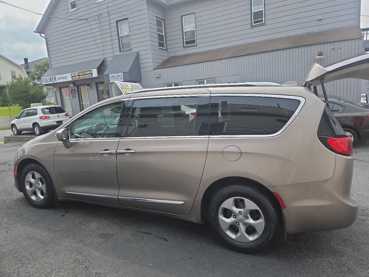 2017 CHRYSLER Pacifica