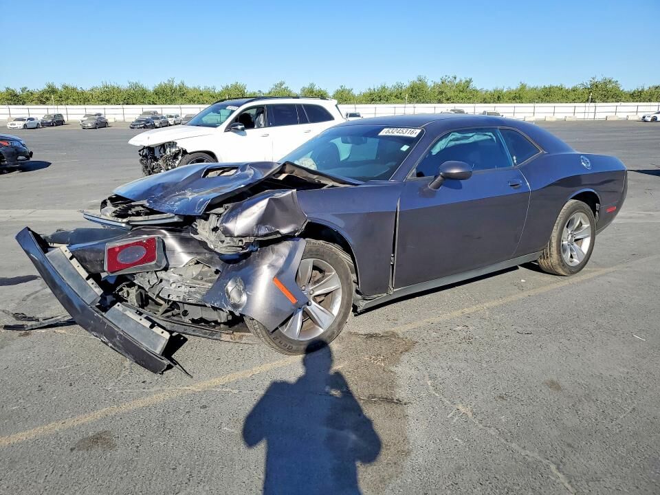 2016 DODGE Challenger