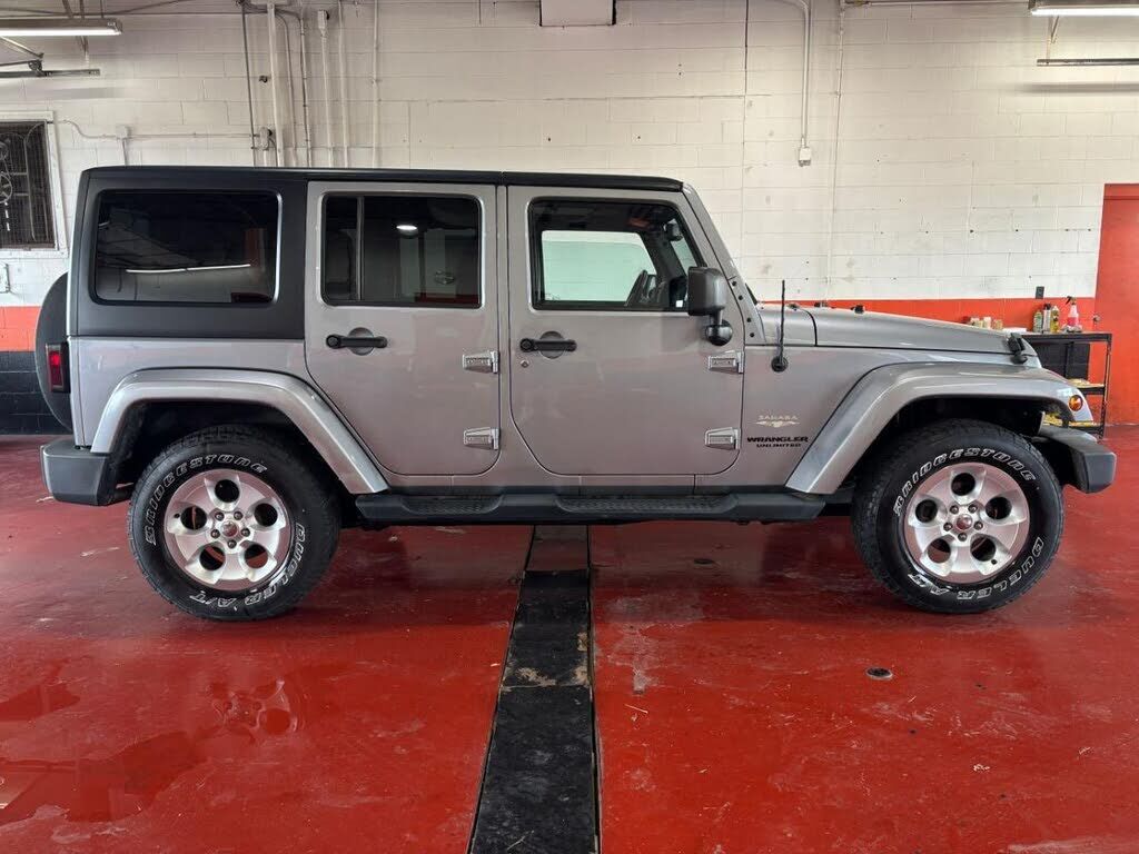 2014 JEEP Wrangler