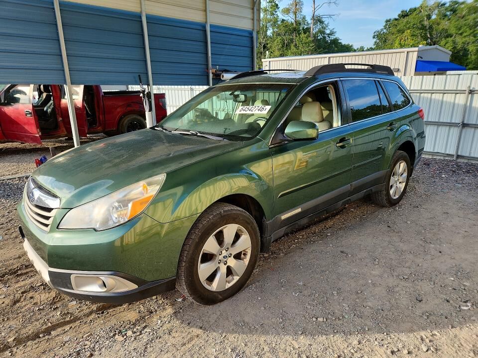 2012 SUBARU Outback
