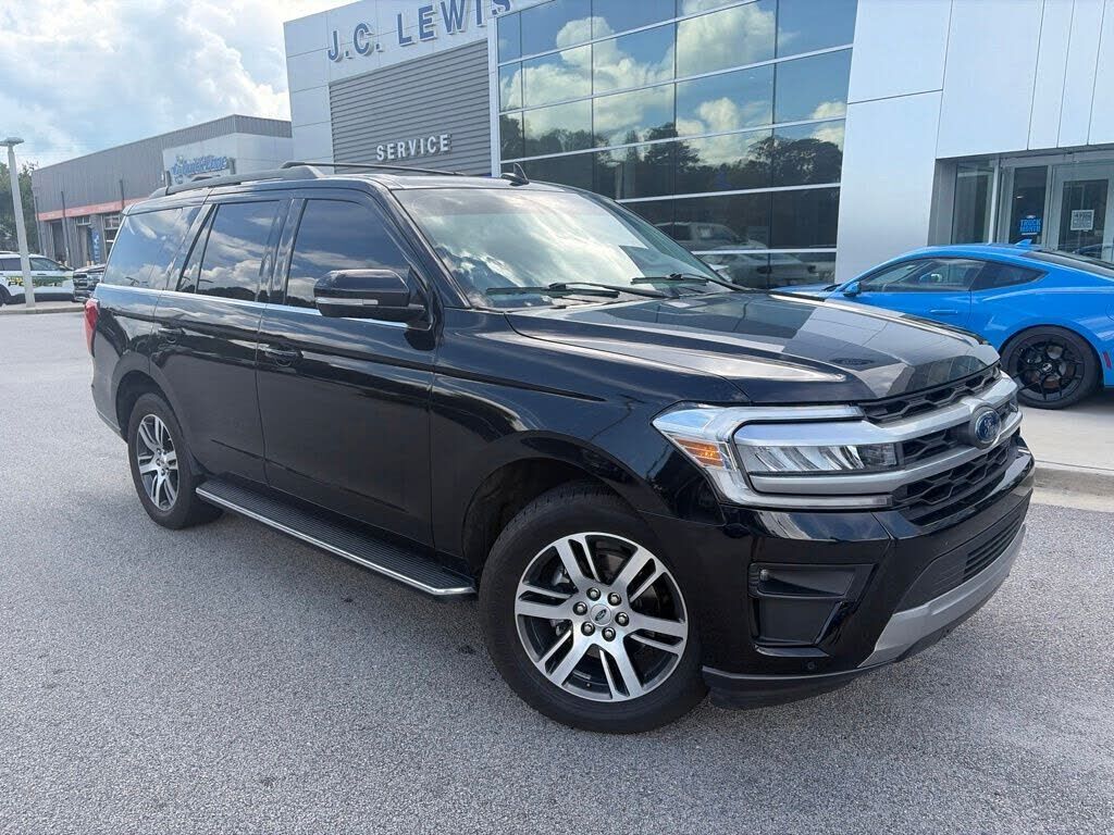 2022 FORD Expedition