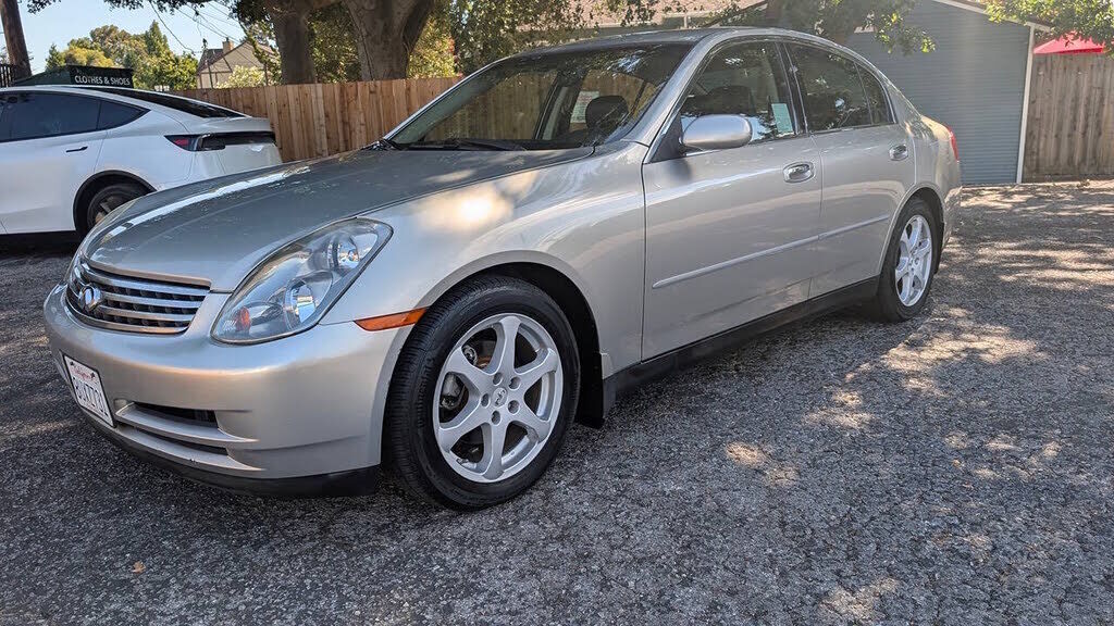 2004 INFINITI G35