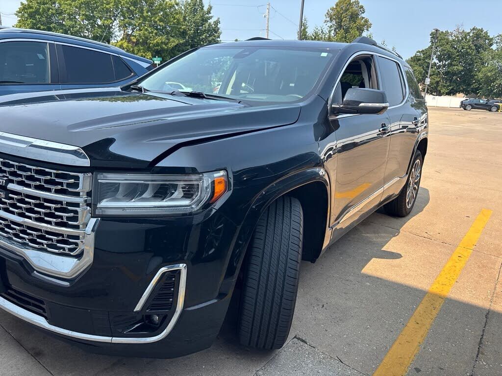 2023 GMC Acadia