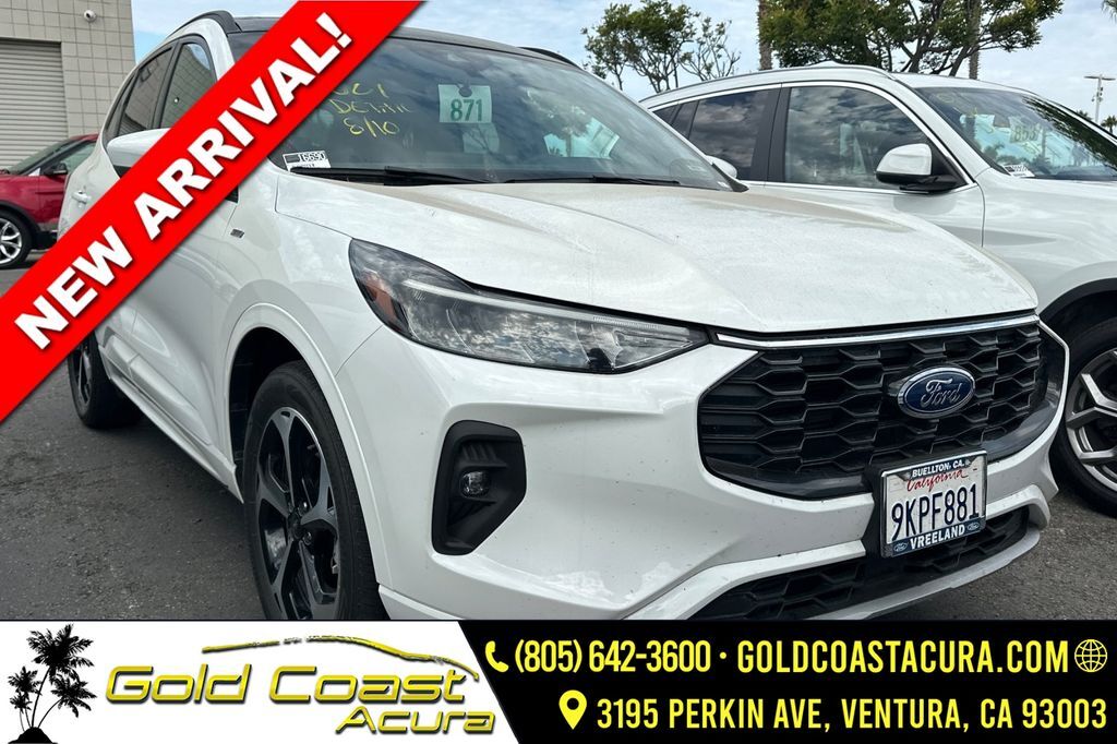 2023 FORD Escape