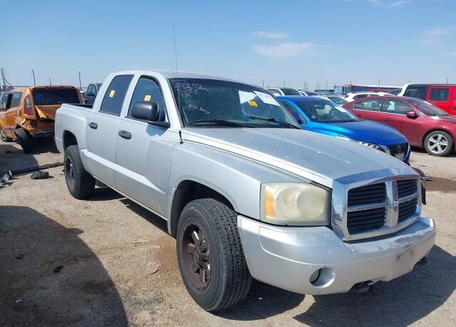 2007 DODGE Dakota