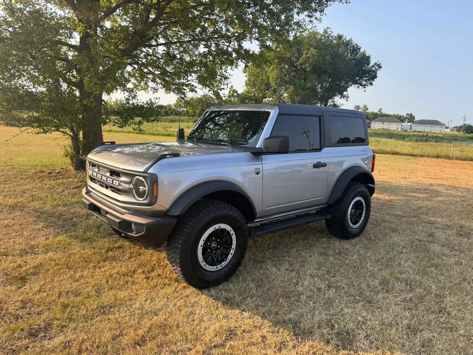 2024 FORD Bronco