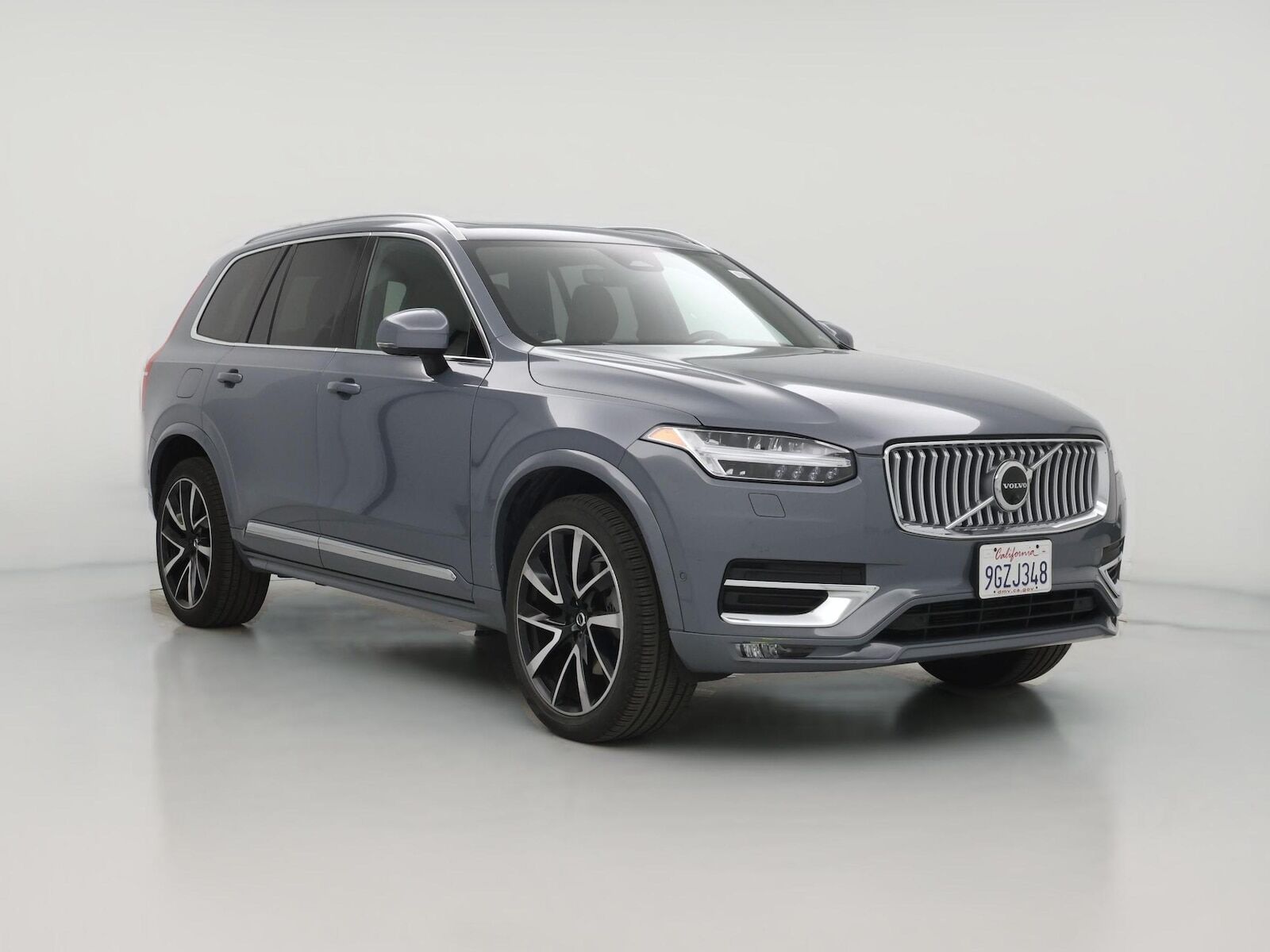 2023 VOLVO XC90