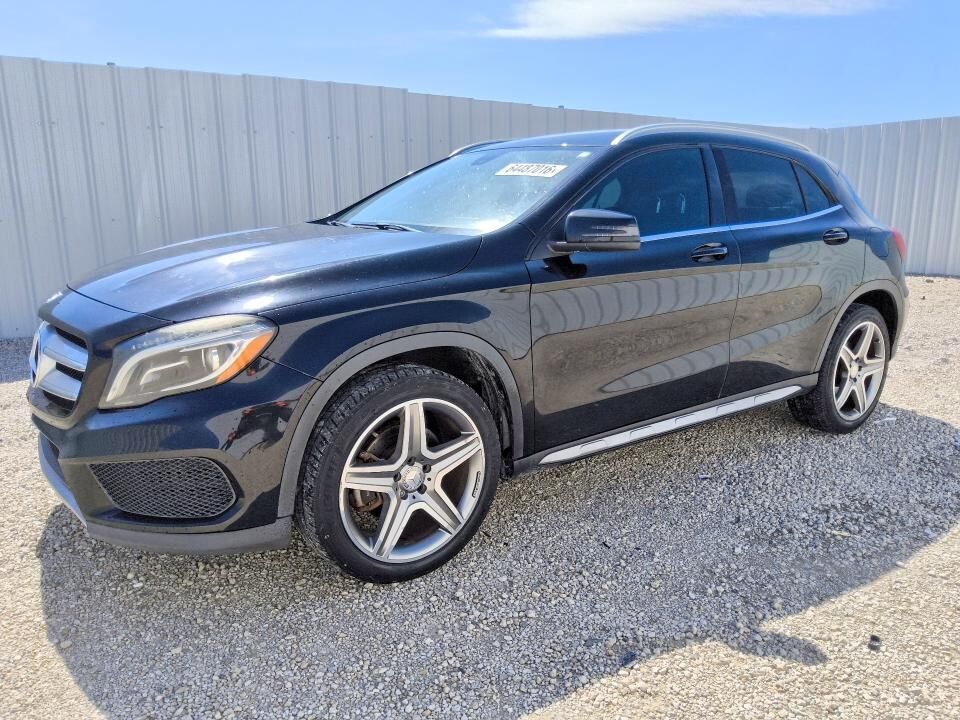 2015 MERCEDES-BENZ GLA-Class