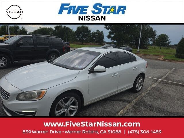2015 VOLVO S60