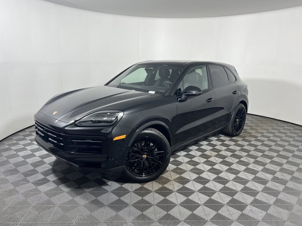 2026 PORSCHE Cayenne