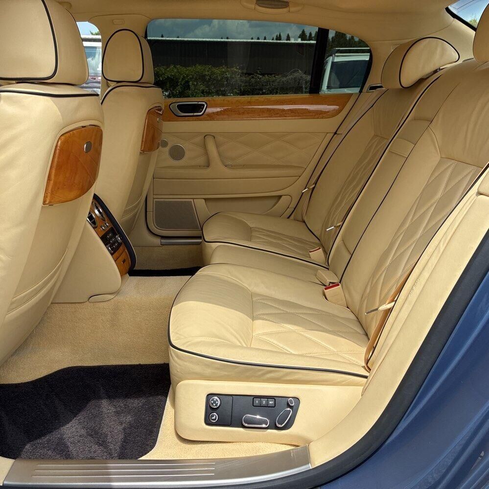2011 BENTLEY Continental